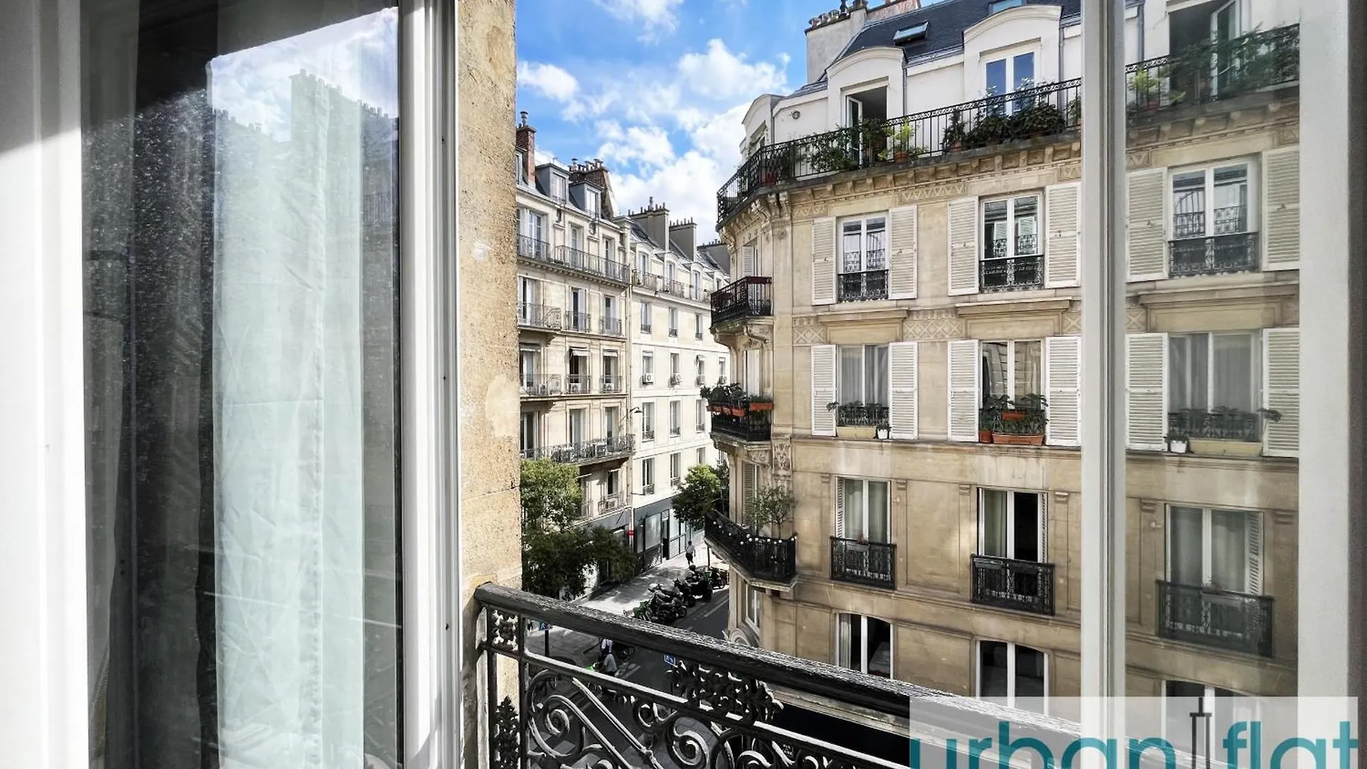 דירה Urban Flat 18 - Charming 2Bdr Parisian Home